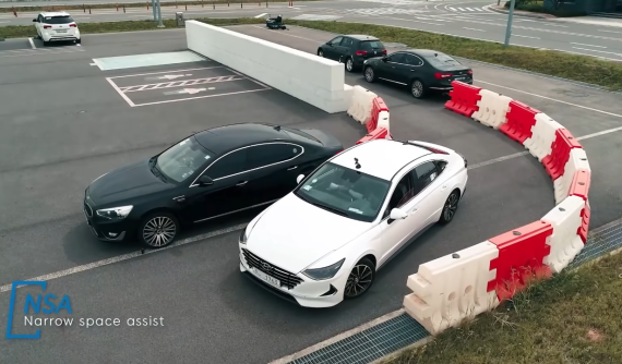 Hyundai Mobis hé lộ MPS - Hệ thống đỗ xe đột phá gồm tính năng đỗ từ xa, tự lùi xe, tự lách không gian hẹp