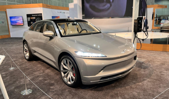 Mullen Five - SUV điện mới tinh hứa hẹn phạm vi hoạt động 520 km, gia tốc 0-96 km/h trong 1,9 giây