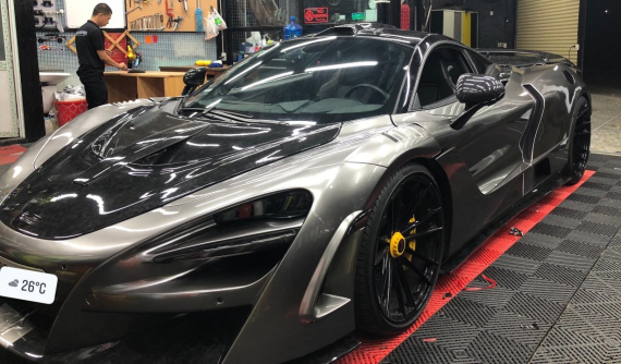 Tống Đông Khuê thay "xiêm y" cho McLaren 720S độ N-Largo sau màn hỏi vợ đình đám bằng dàn siêu xe