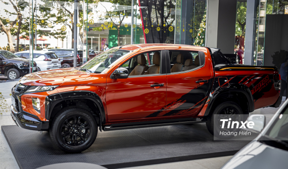 Đánh giá nhanh Mitsubishi Triton Athlete: Bóng bẩy và sắc nét hơn