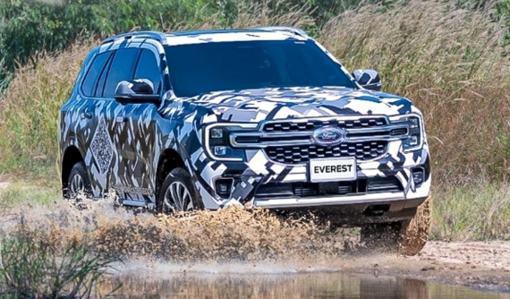 Ford Everest 2022 rục rịch ra mắt, hãng tung video hé lộ thiết kế "hao hao" Ranger mới