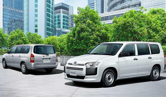Toyota Probox 2022 - Xe van giá rẻ với nội thất như ô tô của thập niên '80