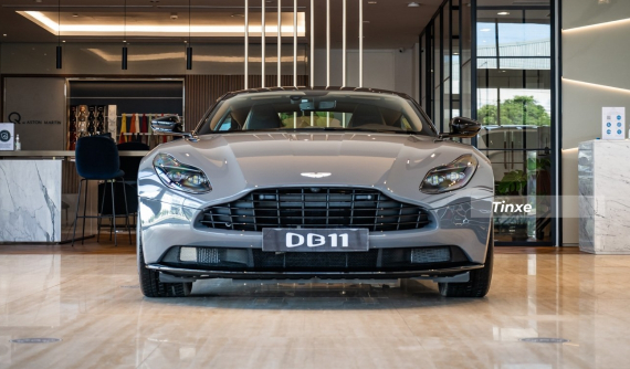 Cận cảnh Aston Martin DB11 mới về nước, sẵn sàng phục vụ khách hàng Việt không thích chờ đợi