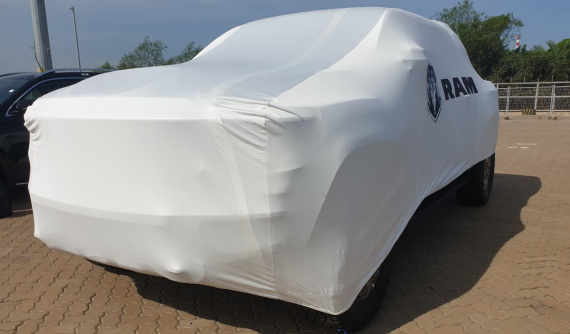 Lộ ảnh Ram 1500 TRX 2021 cập cảng Việt Nam, siêu bán tải có công suất mạnh hơn cả siêu xe