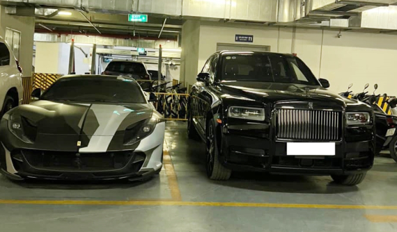 Lộ diện chủ xe Ferrari 812 Superfast mới ra Hà Nội, mới 9X còn sở hữu Rolls-Royce Cullinan Black Badge