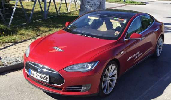 Chiếc ô tô điện Tesla Model S này đã chạy 1,5 triệu km trong hơn 7 năm