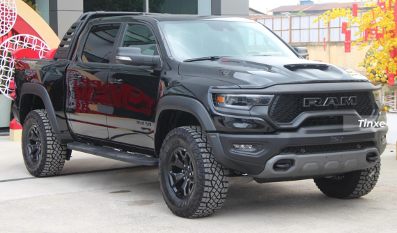 Những điểm thú vị trên Ram 1500 TRX, siêu bán tải mạnh hơn cả "bò tót" Lamborghini Urus