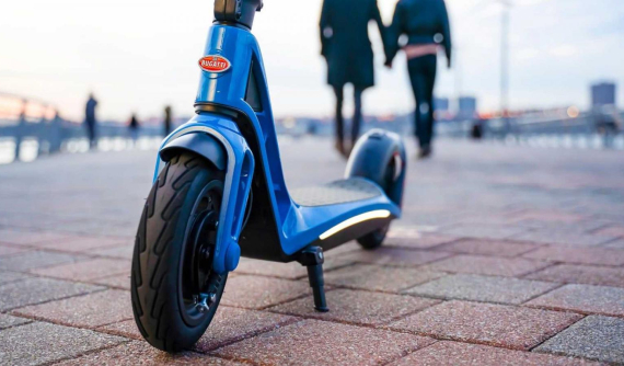 Đây là mẫu xe mới nhất mang logo Bugatti và nó chỉ có tốc độ tối đa 30 km/h