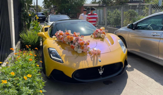 Siêu xe Maserati MC20 độc nhất Việt Nam làm xe hoa ở Tây Ninh