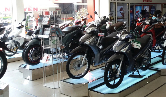 Thị trường xe máy Việt Nam tiếp tục sụt giảm năm thứ 3 liên tiếp