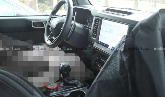 "Hàng hot" Ford Bronco Raptor 2022 lộ thiết kế nội thất, ra mắt trong năm nay