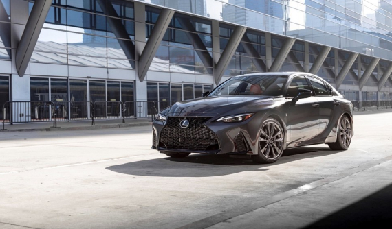 Toyota tạm ngừng 11 dây chuyền sản xuất ô tô ở Nhật Bản, có thể ảnh hưởng đến cả xe Lexus tại Việt Nam