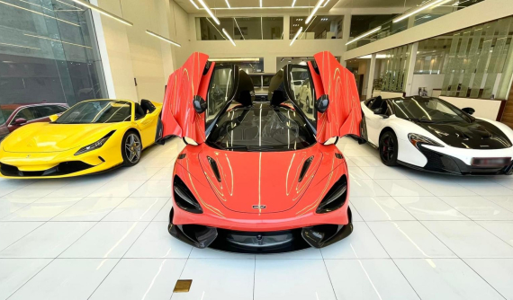 Bộ 3 siêu xe đại diện cho các "tầng lớp" khác nhau khiến không ít đại gia Việt thích thú