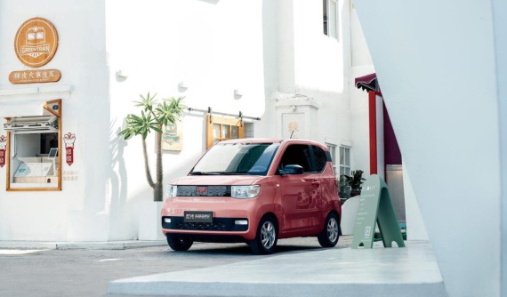 10 xe năng lượng mới bán chạy nhất Trung Quốc năm 2021: Wuling Hongguang Mini EV lên ngôi