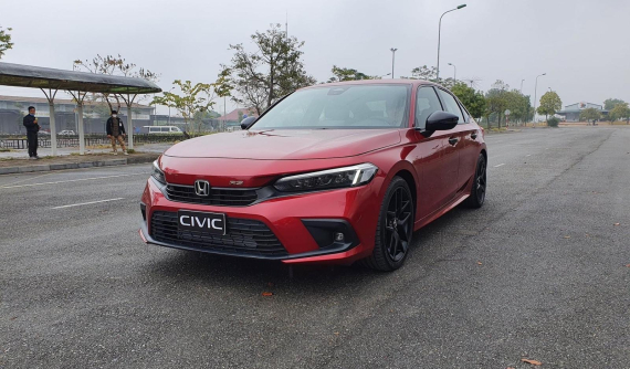 Honda Civic 2022 bất ngờ lộ diện tại Việt Nam, ngày ra mắt không còn xa
