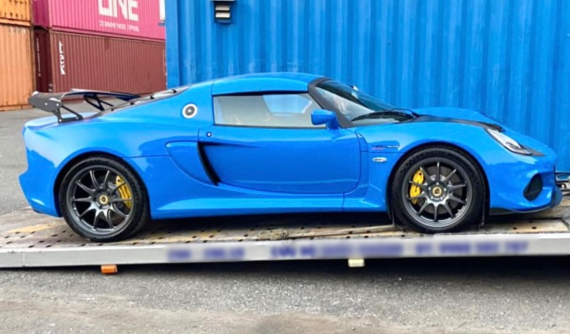 Lotus Exige Sport 420 giới hạn đầu tiên về Việt Nam "ăn Tết"
