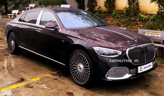 Không kém Quảng Ninh, doanh nhân Phú Thọ chốt Mercedes-Maybach S680 2022 hơn 26 tỷ đồng cận Tết