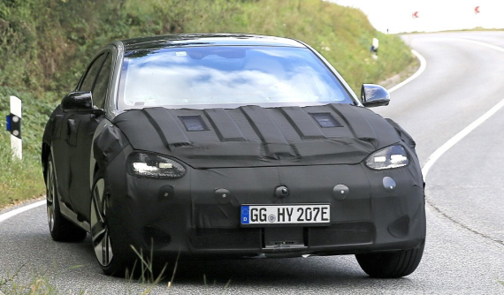 Hyundai Ioniq 6 được chốt lịch ra mắt, có thể chạy 500 km sau 1 lần sạc