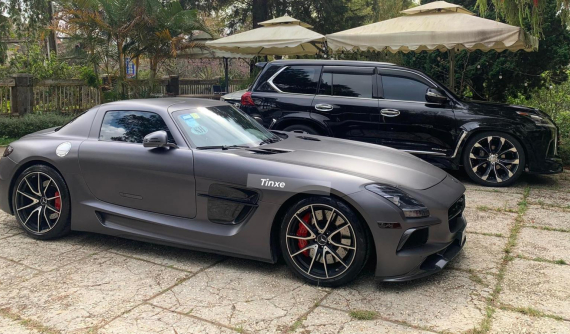 Mercedes-Benz SLS AMG độ Black Series độc nhất Việt Nam xuất hiện tại Đà Lạt