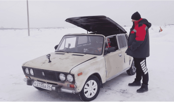 Theo dõi người Nga tự chế phanh khí bằng nguyên phần nóc xe