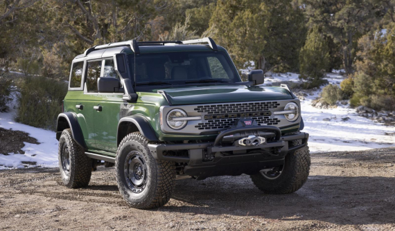 Ford Bronco Everglades 2022 - SUV việt dã với ống thở lắp sẵn và khả năng lội nước sâu gần 1 mét