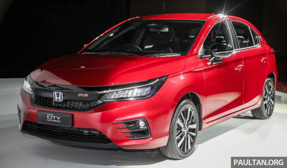 Honda City Hatchback RS e:HEV 2022: Tiết kiệm xăng, có Honda Sensing và giá hợp túi tiền
