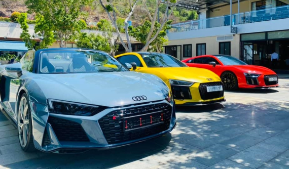 Bộ tứ Audi R8 tụ họp tại Vũng Tàu, R8 V10 Spyder 2021 đầu tiên về Việt Nam là điểm nhấn