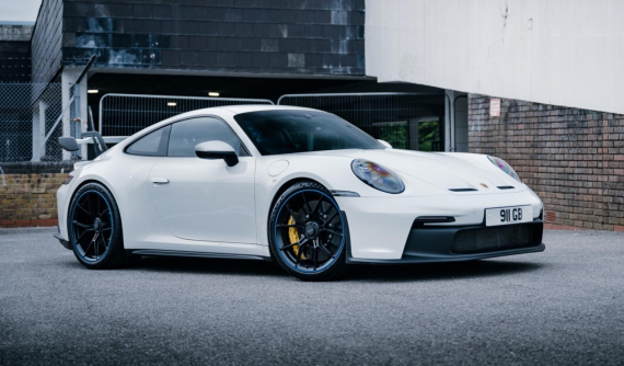 Porsche 911 GT3 2022 dành cho các tay chơi tốc độ đã về đến Việt Nam