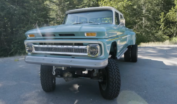 Mất 150.000 USD và thời gian 2 năm để độ nên chiếc bán tải Chevrolet cổ điển "hoàn hảo" này