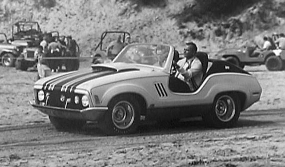 Jeep XJ-001 - Mẫu concept xe thể thao kỳ lạ, đầy tiềm năng mà không được sản xuất