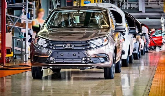 Hãng xe Lada phải ngừng sản xuất vì các lệnh trừng phạt chống lại Nga