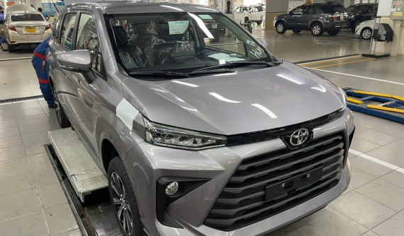 Toyota Avanza Premio 2022 đã xuất hiện tại đại lý, nội thất gây thất vọng