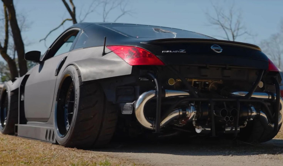 Ngắm chiếc Nissan 350Z độ bộ tăng áp kép phía hết sức kỳ lạ, mạnh tới 560 mã lực