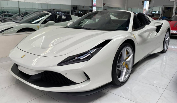 Ferrari F8 được giới nhà giàu Việt quan tâm bất ngờ bị tạm dừng đặt hàng