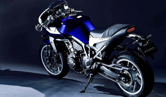 Cafe Racer cao cấp Honda Hawk 11 chính thức ra mắt, mạnh 100 mã lực