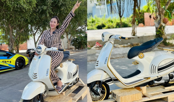 Không phải 1,5 tỷ đồng, con số cuối cùng để Vespa 946 Christian Dior về Bạc Liêu định cư sẽ khiến nhiều người choáng