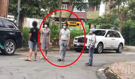 Đây là "nhân tình" khiến đại gia U60 Hồ Nhân "say như điếu đổ", ngày nào cũng cặp kè cạnh nhau