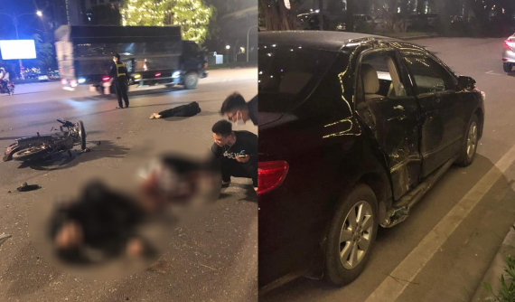 Video quay khoảnh khắc xe máy chở 3 thanh niên vượt đèn đỏ, tông văng cả ô tô tại Hưng Yên