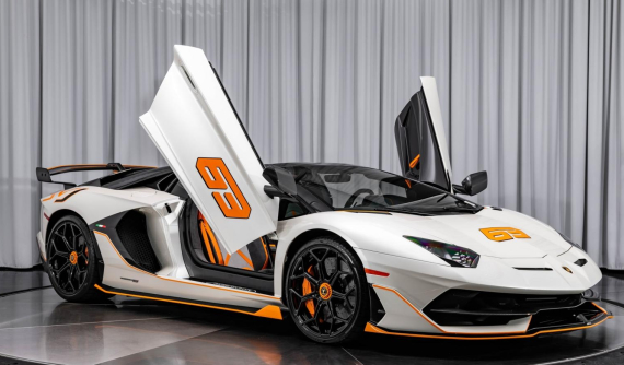 Doanh nhân Việt tậu Lamborghini Aventador SVJ63 Roadster chỉ có 63 chiếc trên thế giới, giá hơn 35 tỷ đồng