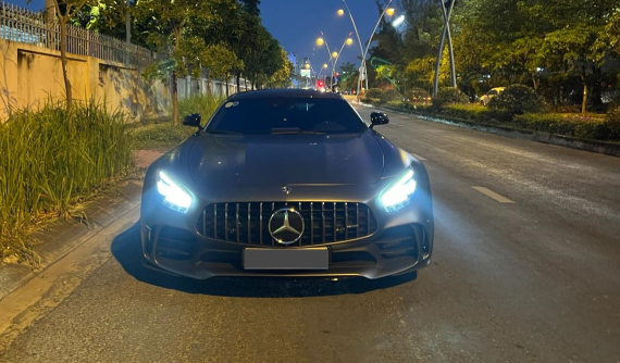 Cường "Đô-la" vừa nhả cọp hiếm Mercedes-AMG GT R ngay lập tức được ông Đặng Lê Nguyên Vũ thu gom