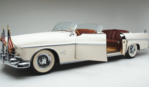Chiếc Chrysler Imperial Parade Phaeton 1952 tuyệt đẹp này từng là limousine cho các Tổng thống Mỹ