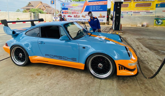 Porsche 930 Turbo có gói độ RUF siêu khủng âm thầm được mang vào Việt Nam, biển số mới là điểm thú vị