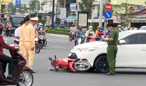 Mượn xe rồi gây tai nạn, ai sẽ là người bồi thường? Chủ xe có phải chịu trách nhiệm gì không?