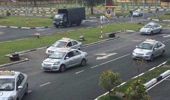 Quy định mới nhất về học lái xe ô tô: Từ 15/6, tăng thời gian học thực hành trên đường giao thông