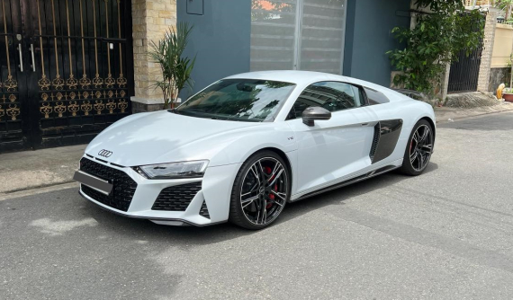 Mối ruột bán siêu xe cho chủ nhân Bugatti Veyron tại Việt Nam thu mua chiếc Audi R8 V10 Coupe 2021