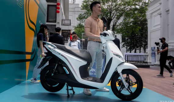 Chi tiết Vinfast Feliz S 2022: Xe điện "quốc dân" thế hệ mới, so kè cùng Honda Vision?