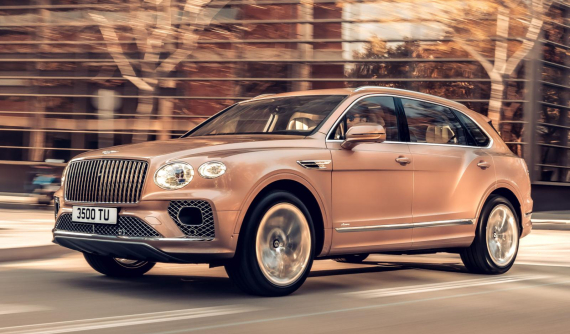 SUV siêu sang Bentley Bentayga được bổ sung phiên bản trục cơ sở dài với nội thất rộng hơn mọi đối thủ