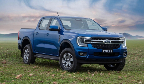 Hé lộ trang bị của xe bán tải Ford Ranger XLT 2022 sắp ra mắt Đông Nam Á vào cuối tháng này