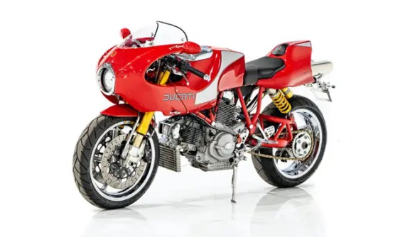 "Quái thú" Ducati 20 năm tuổi vẫn "nguyên đai nguyên kiện" tìm chủ, giá  ở mức hơn 800 triệu và vẫn còn tăng