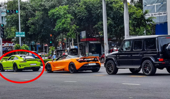 Dàn siêu xe của doanh nhân Vũng Tàu dạo phố, Porsche 911 GT3 RS đã có biển số